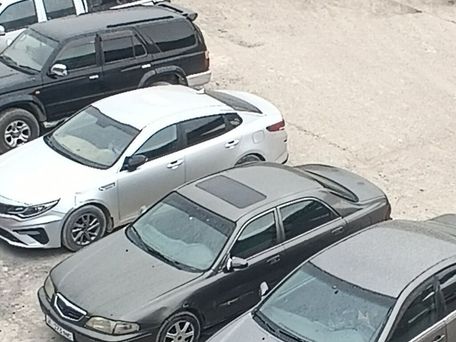 Mazda 626, 2000 — 照片 1