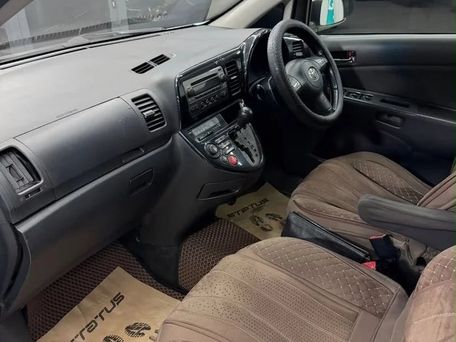 Toyota Wish, 2003 — сүрөт 4
