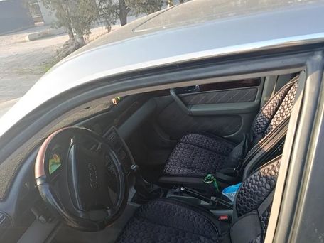 Audi A6, 1994 — photo 10