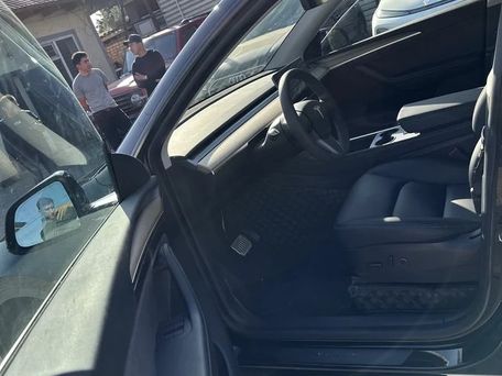 Tesla Model Y, 2022 — photo 8