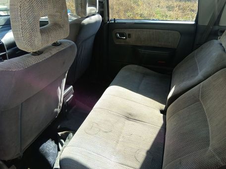 Mitsubishi Space Wagon, 1993 — photo 4