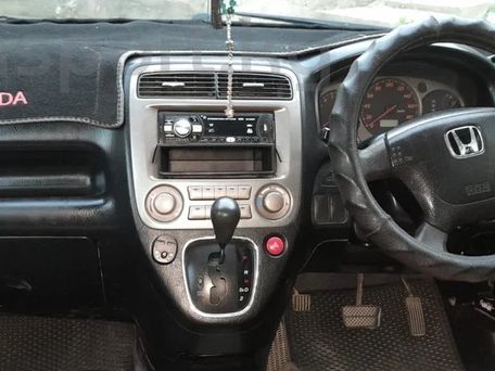 Honda Stream, 2003 — фото 3