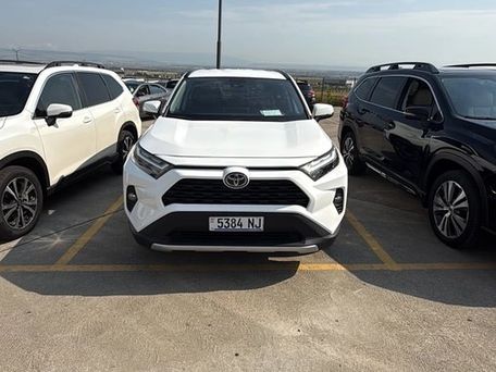 Toyota RAV4, 2023 — сүрөт 3