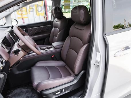 Wuling Starlight 730, 2026 — 照片 13