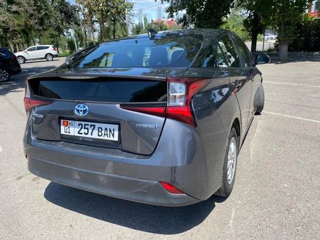 Toyota Prius, 2019 — фото 4