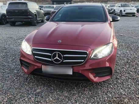 Mercedes-Benz E-Class, 2020 — photo 1
