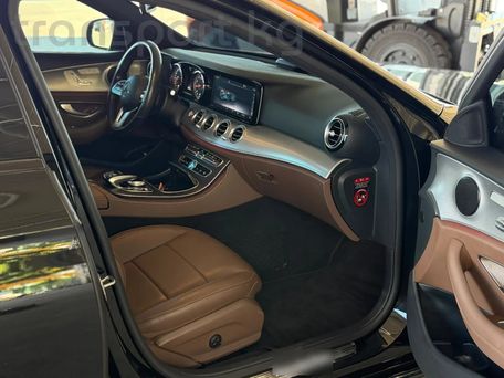 Mercedes-Benz E-Класс, 2020 — фото 2