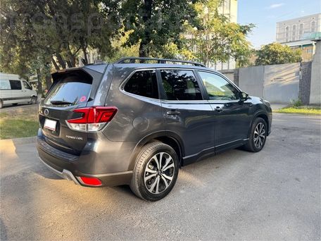 Subaru Forester, 2022 — фото 2