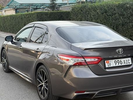 Toyota Camry, 2018 — фото 5
