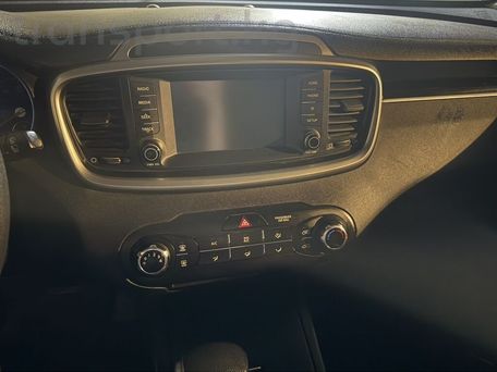 Kia Sorento, 2018 — сүрөт 13