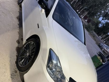 Toyota Crown, 2012 — 照片 4
