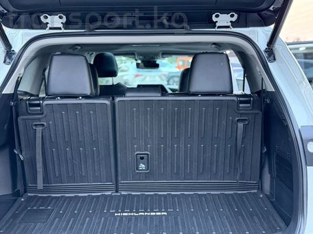 Toyota Highlander, 2022 — сүрөт 6