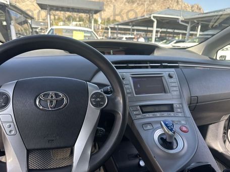 Toyota Prius, 2015 — 照片 10