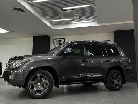 Toyota Land Cruiser, 2011 — photo 3
