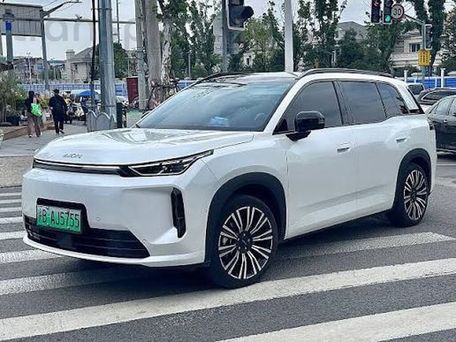 Li Auto (Lixiang) L8, 2026 — фото 1