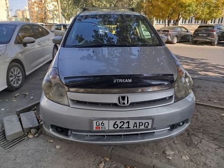 Honda Stream, 2003 — 照片 1