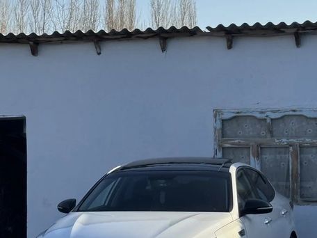 Kia K5, 2016