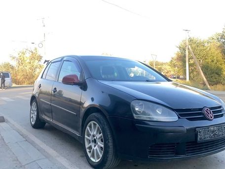 Volkswagen Golf, 2003