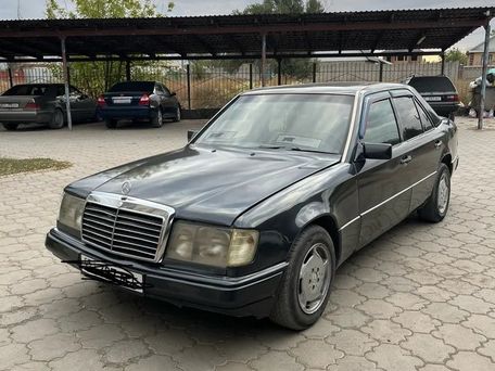 Mercedes-Benz W124, 1990 — фото 4