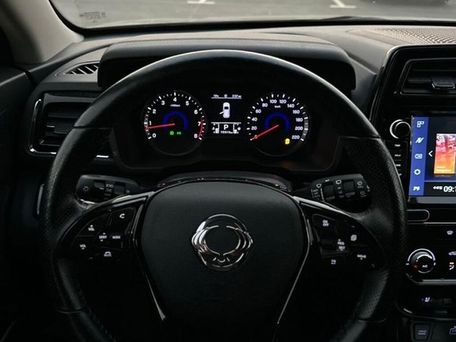 SsangYong Tivoli, 2019 — photo 4
