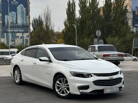 Chevrolet Malibu, 2016 — фото 1