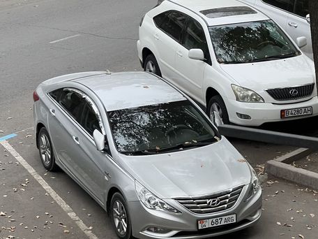Hyundai Sonata, 2011 — сүрөт 2
