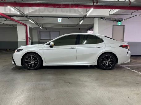 Toyota Camry, 2022 — photo 3