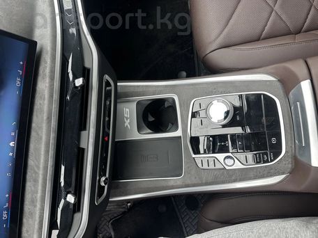 BMW X5, 2026 — 照片 9