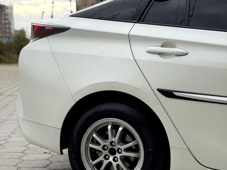 Toyota Prius, 2016 — фото 7