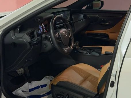 Lexus ES, 2022 — photo 3