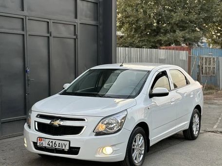 Chevrolet Cobalt, 2023 — 照片 4
