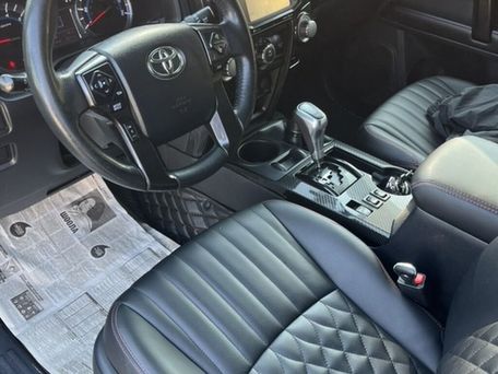 Toyota 4Runner, 2018 — сүрөт 11