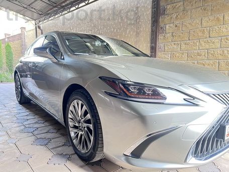 Lexus ES, 2019 — 照片 1