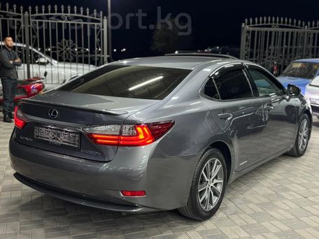 Lexus ES, 2017 — 照片 2