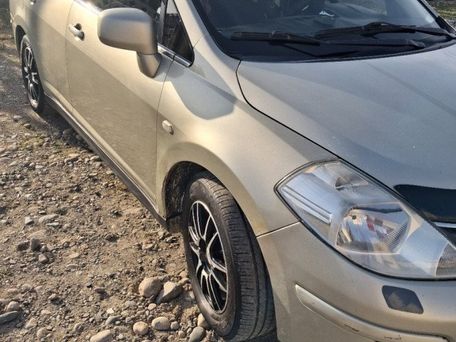 Nissan Tiida, 2008 — photo 2