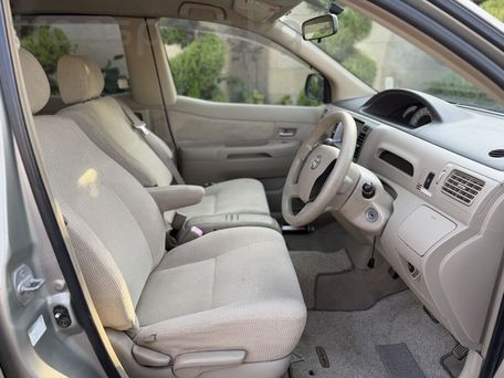 Toyota Raum, 2003 — сүрөт 7