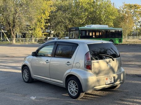Toyota Passo, 2004 — 照片 3