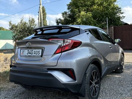 Toyota C-HR, 2018 — фото 3