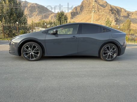 Toyota Prius v (+), 2025 — сүрөт 4