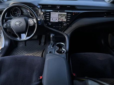 Toyota Camry, 2018 — фото 5