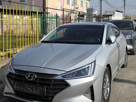 Hyundai Avante, 2019 — photo 1