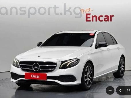 Mercedes-Benz E-Class, 2020 — photo 1