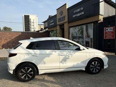 BYD E2, 2023 — photo 4