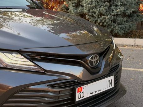 Toyota Camry, 2018 — сүрөт 3