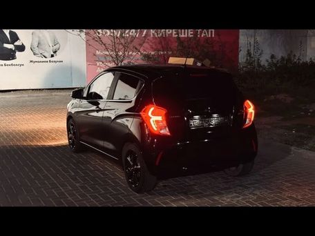 Chevrolet Spark, 2017 — сүрөт 12
