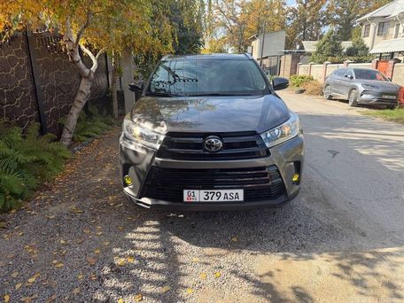 Toyota Highlander, 2017 — photo 3