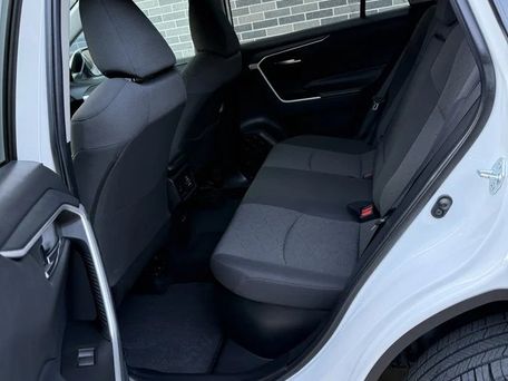 Toyota RAV4, 2020 — photo 11