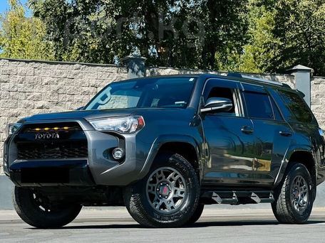 Toyota 4Runner, 2020 — 照片 1