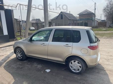 Mazda Demio, 2003 — 照片 5