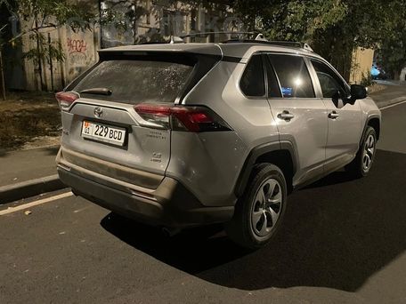Toyota RAV4, 2019 — фото 3